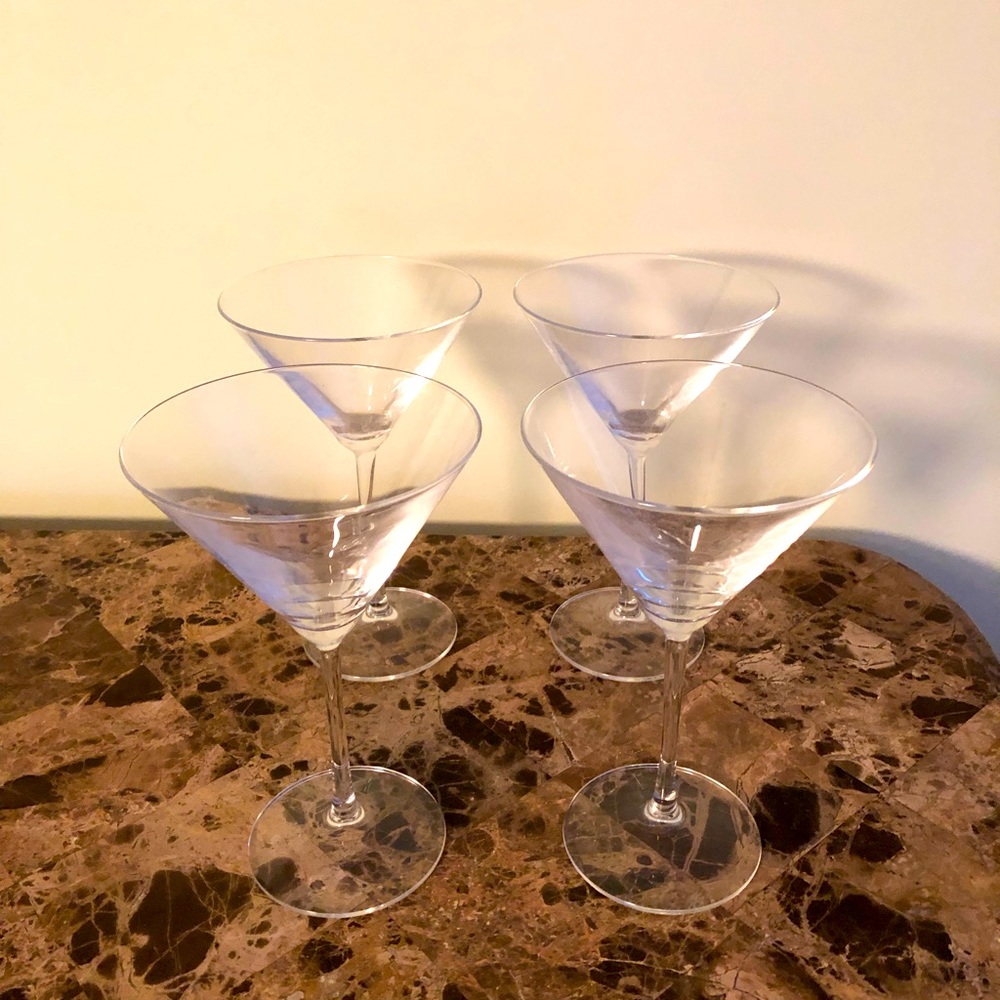 NWOT Bloomingdales Martini Glasses- Set of 4